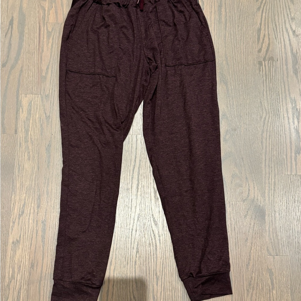 Mondetta Men's Dark Red Jogger Pants